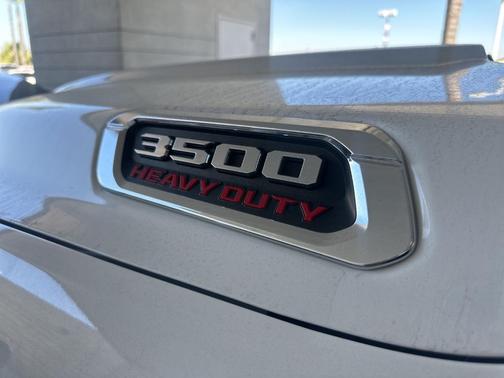 2022 RAM 3500 Laramie