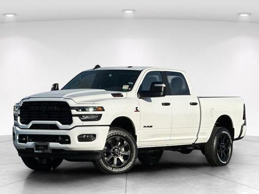 Bright White Clearcoat 2026 RAM 2500 Big Horn
