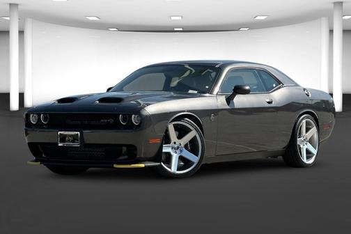Granite Crystal Clearcoat Metallic 2022 Dodge Challenger SRT Hellcat