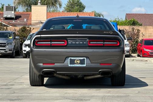 Granite Crystal Clearcoat Metallic 2022 Dodge Challenger SRT Hellcat