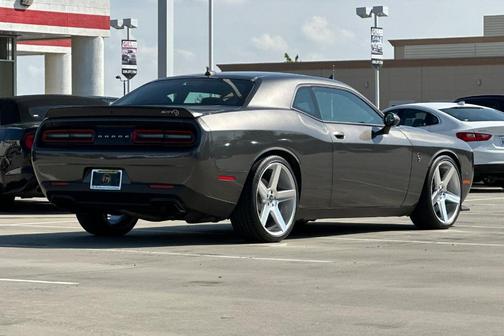 Granite Crystal Clearcoat Metallic 2022 Dodge Challenger SRT Hellcat