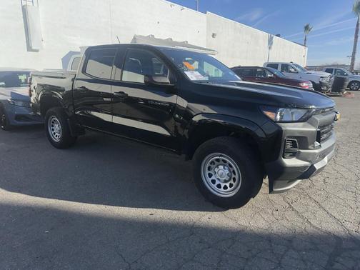 2024 Chevrolet Colorado WT
