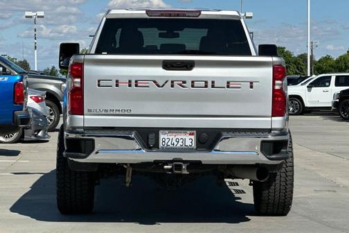 Silver Ice Metallic 2022 Chevrolet Silverado 2500 LT