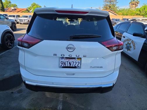 2024 Nissan Rogue Platinum