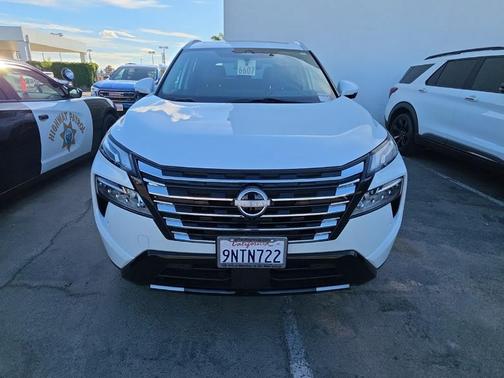 2024 Nissan Rogue Platinum