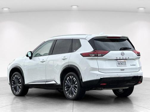 Pearl 2024 Nissan Rogue Platinum