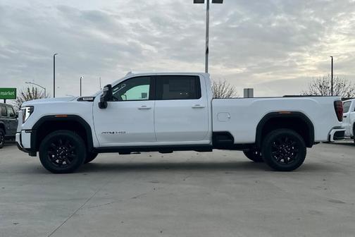 2026 GMC Sierra 3500 AT4