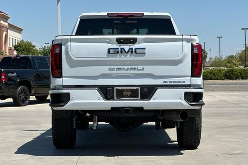 Glacier White 2026 GMC Sierra 2500 Denali Ultimate