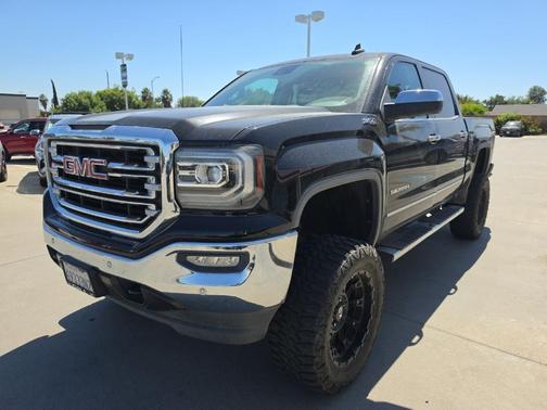 Onyx Black 2018 GMC Sierra 1500 SLT