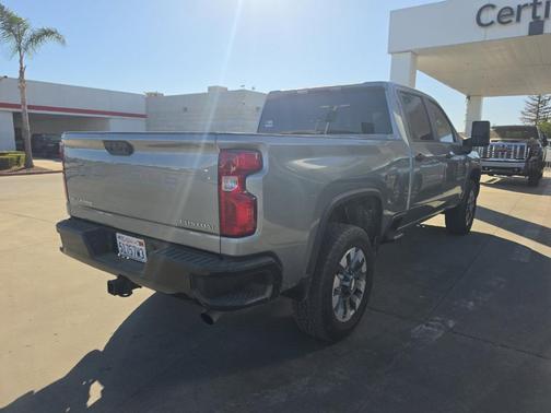 Sterling Gray Metallic 2024 Chevrolet Silverado 2500 Custom