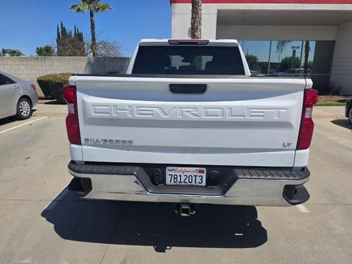 Summit White 2023 Chevrolet Silverado 1500 LT