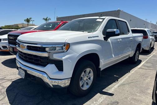Summit White 2023 Chevrolet Silverado 1500 LT