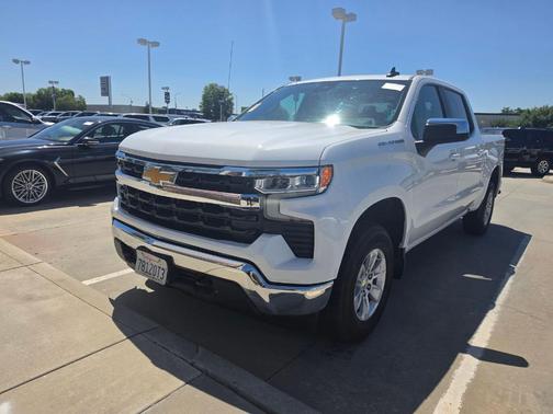 Summit White 2023 Chevrolet Silverado 1500 LT