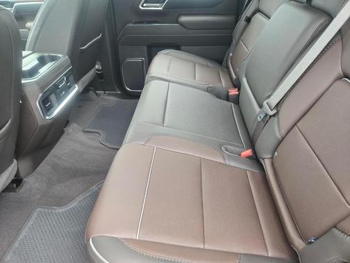 Onyx Black 2026 GMC Sierra 2500 Denali