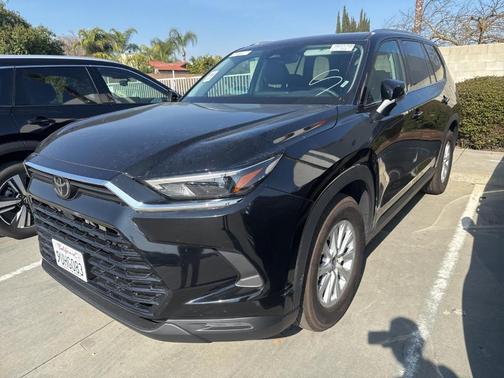 2025 Toyota Grand Highlander XLE