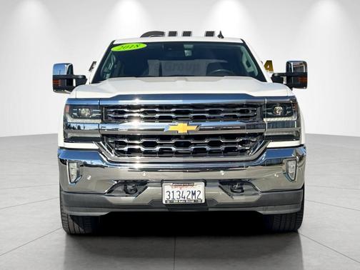 Summit White 2018 Chevrolet Silverado 1500 1LZ