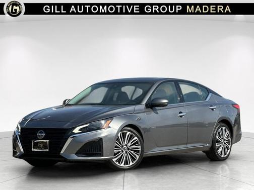 Gun Metallic 2023 Nissan Altima 2.5 SL
