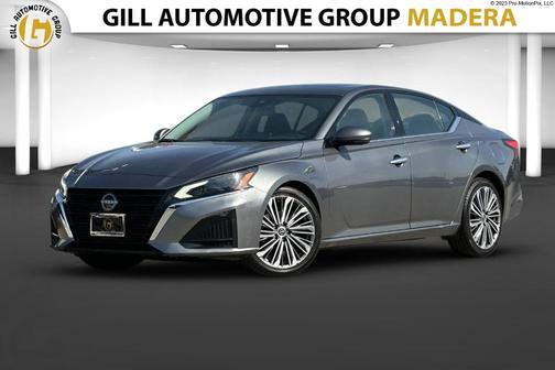 Gun Metallic 2023 Nissan Altima 2.5 SL
