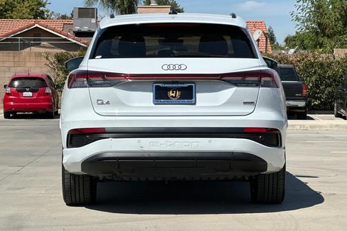 2023 Audi Q4 e-tron 50 Prestige
