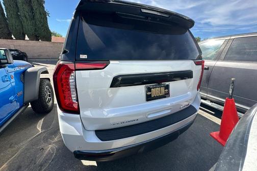 2023 GMC Yukon XL AT4