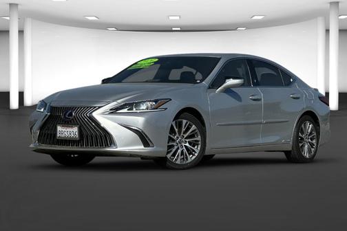 2020 Lexus ES 300h Base