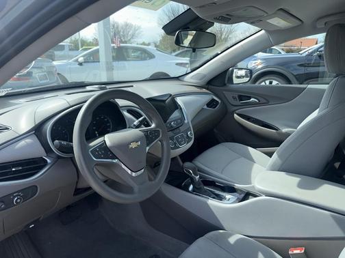 2023 Chevrolet Malibu 1LS