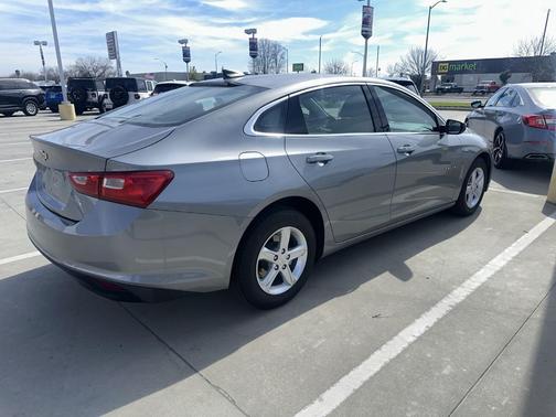 2023 Chevrolet Malibu 1LS