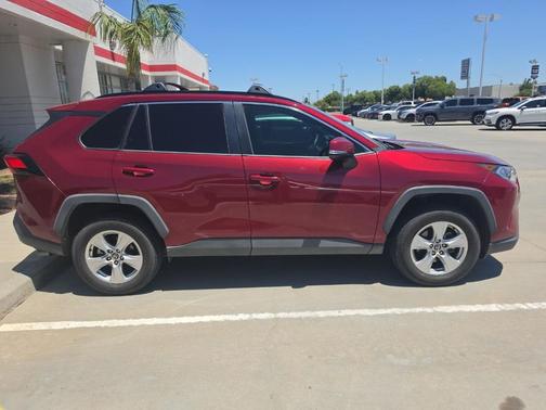 Ruby Flare Pearl 2021 Toyota RAV4 XLE