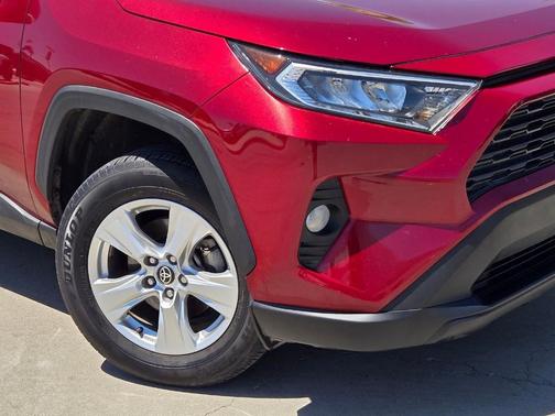 Ruby Flare Pearl 2021 Toyota RAV4 XLE