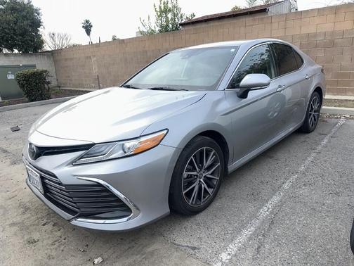 2023 Toyota Camry XLE