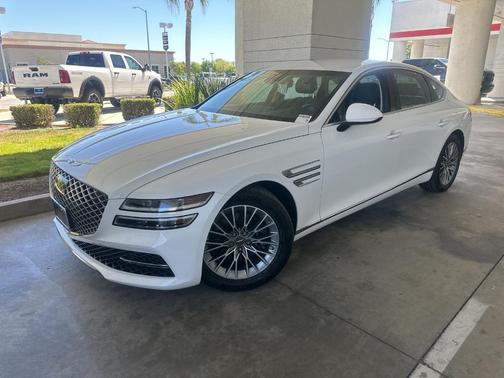 Alta White 2023 Genesis G80 2.5T