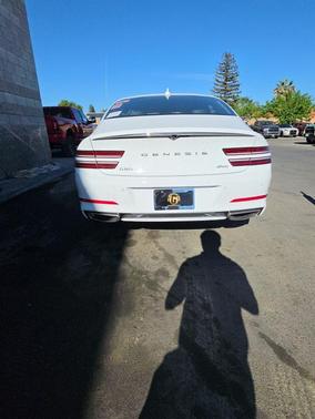 Alta White 2023 Genesis G80 2.5T