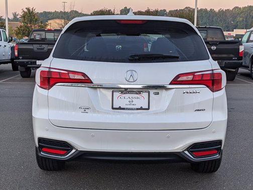 White Diamond Pearl 2016 Acura RDX Advance Package