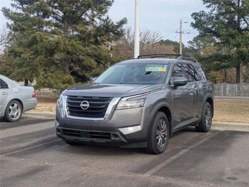 2022 Nissan Pathfinder SV 2WD