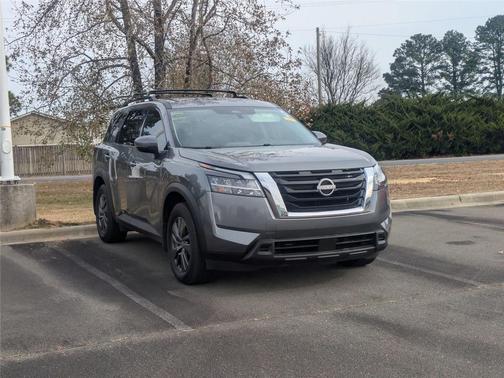 2022 Nissan Pathfinder SV 2WD