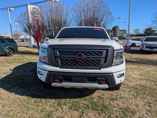 2023 Nissan Titan PRO-4X