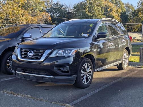 2020 Nissan Pathfinder S 4WD