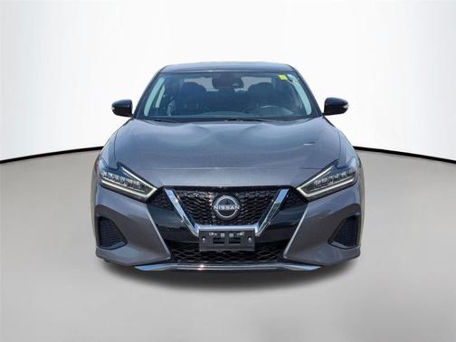 Brilliant Silver Metallic 2023 Nissan Maxima SV Xtronic CVT