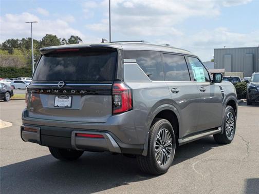 2025 Nissan Armada SL 4WD