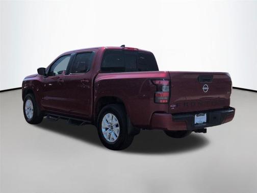 Cardinal Red Tricoat 2022 Nissan Frontier SV
