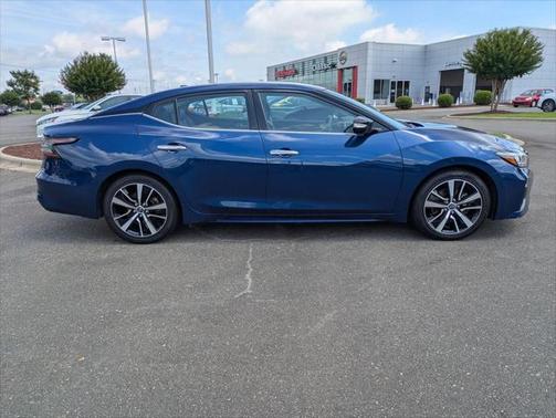 2023 Nissan Maxima SV Xtronic CVT