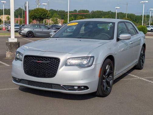 2023 Chrysler 300 S