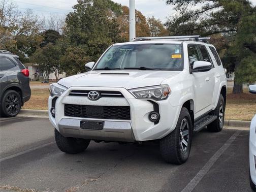 2022 Toyota 4Runner TRD Off Road