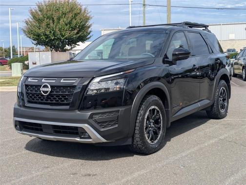 2025 Nissan Pathfinder Rock Creek 4WD