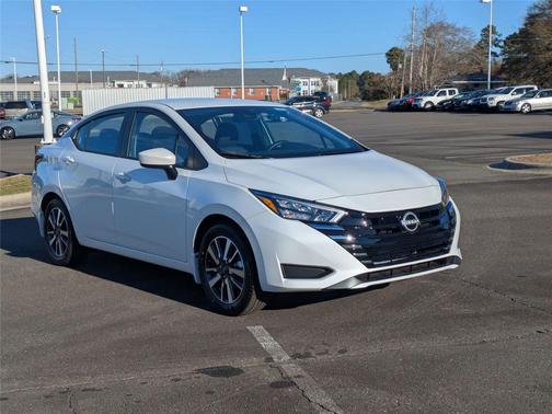 2025 Nissan Versa 1.6 SV