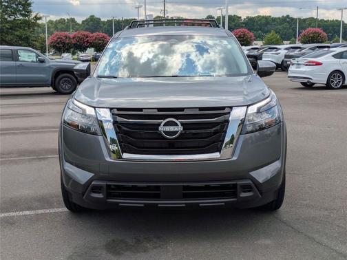 2025 Nissan Pathfinder SV FWD