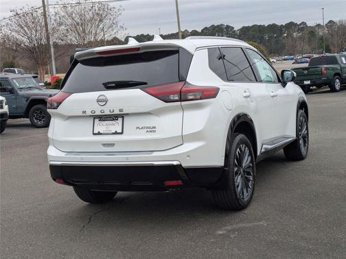 2026 Nissan Rogue Platinum