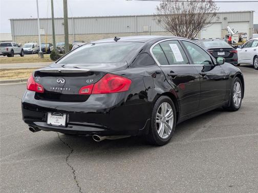 2013 INFINITI G37 Journey
