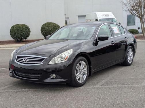 2013 INFINITI G37 Journey