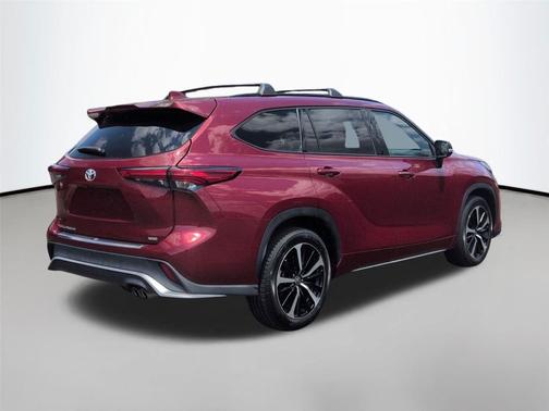 Ruby Flare Pearl 2021 Toyota Highlander XSE